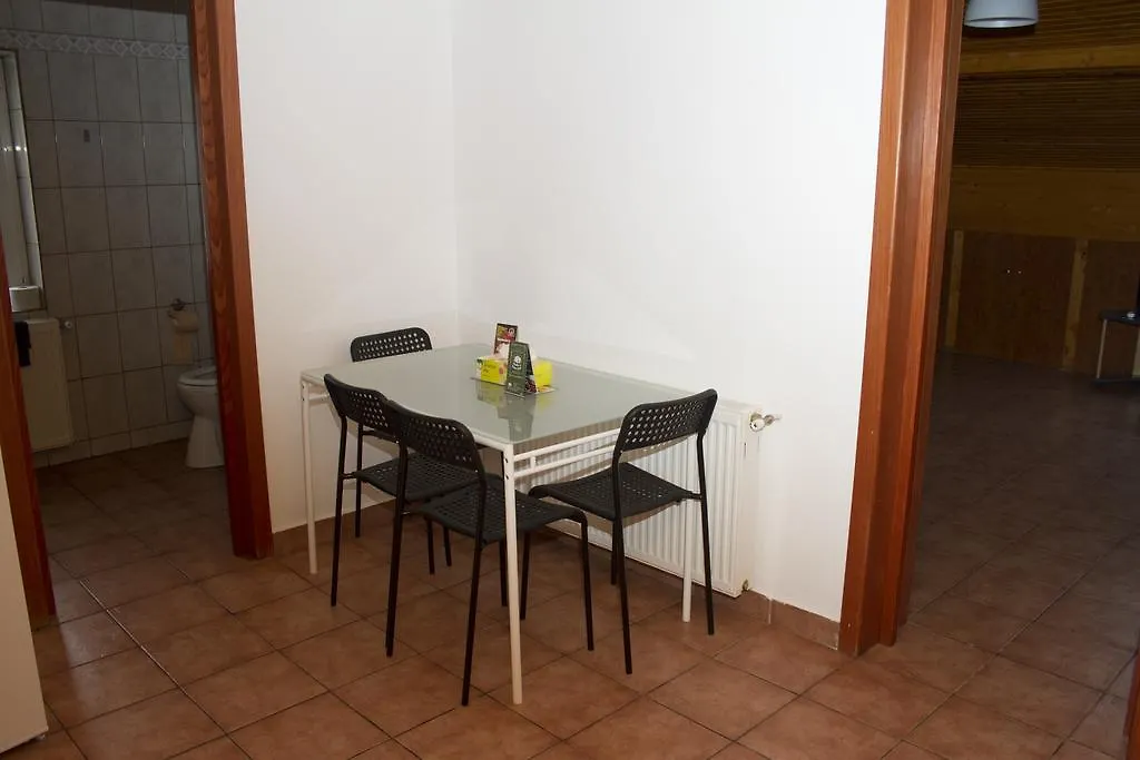 City Center Apartments & Suites By Rdc Bukurešť Bed & Breakfast
